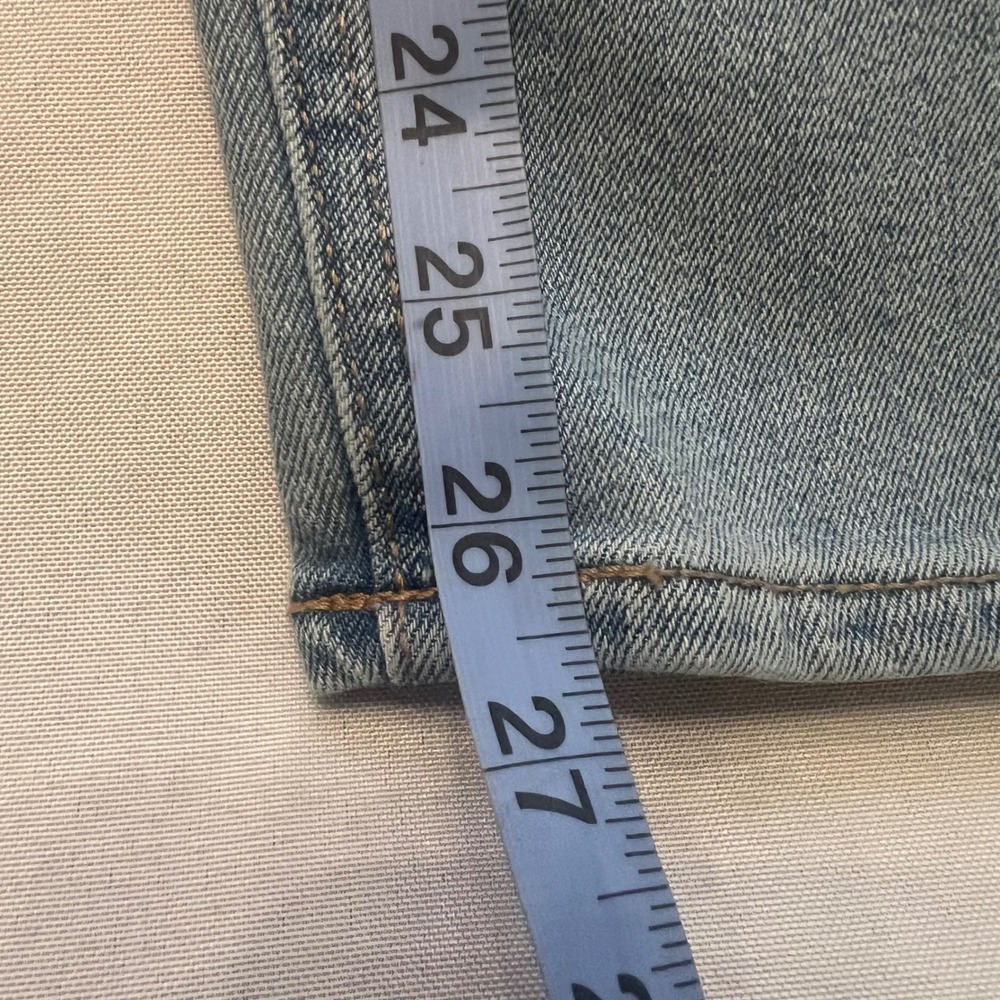 Old Navy Wow Straight High Rise Jeans Light Wash Blue Womens 6 Short Stretch - Picture 8 of 9